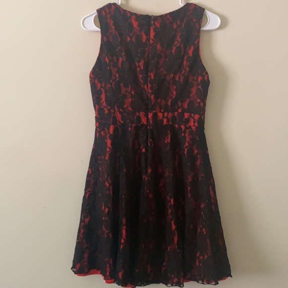 OFFERS WELCOME!! Women's black & red sleeveless Minuet Dress. - Picture 5 of 5